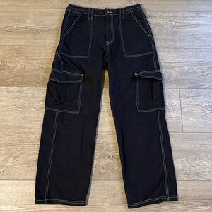 BDG Denim Urban Outfitters Skate Jean Cargo Pants w White Contrast Stitching
